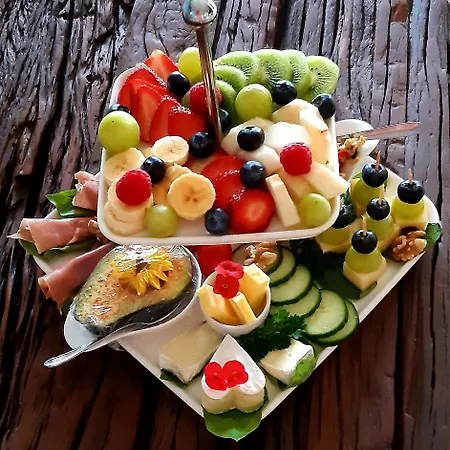 Exklusives Penthaus Am Mit Privatem Jacuzzi 4*