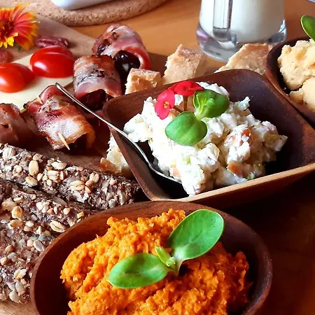 Exklusives Penthaus Am Mit Privatem Jacuzzi Nocleg ze śniadaniem Palm-mar