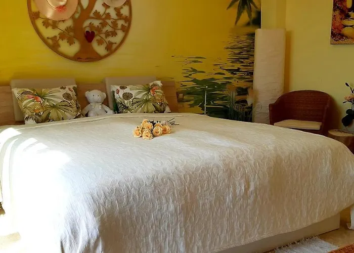 B&B Exklusives Penthaus Am Mit Privatem Jacuzzi 팔름-마르